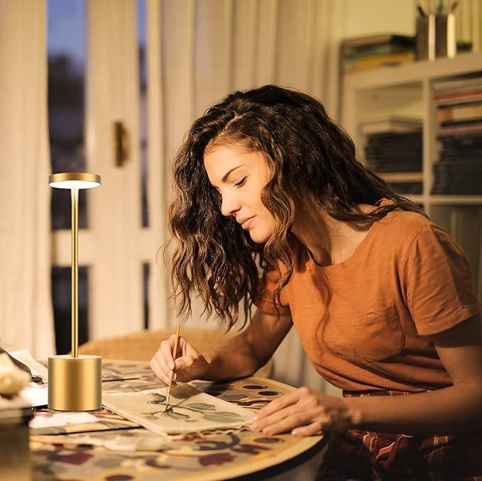 Lâmpada de mesa LED Carpetino - Carpetino