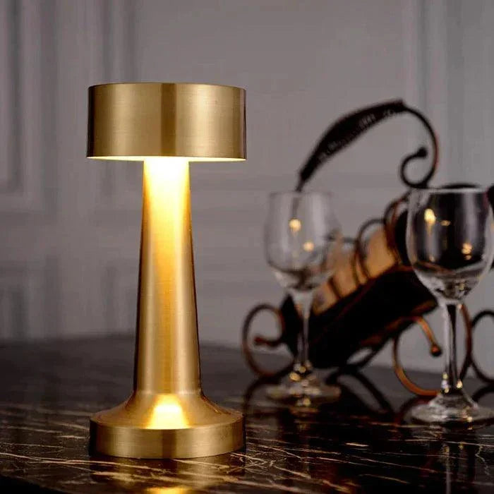 Luminária de Mesa Mirina Carpetino - Carpetino