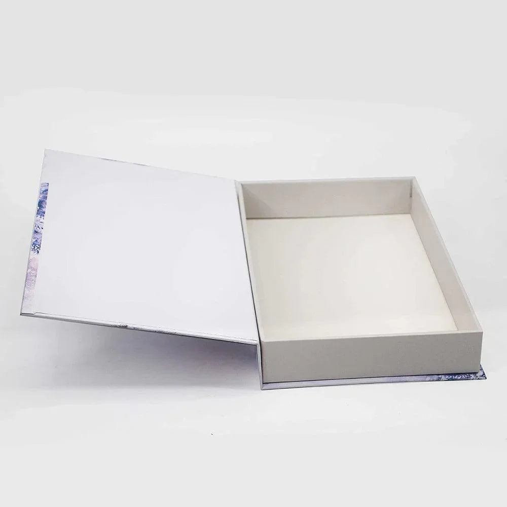 Livro Baú Com Compartimento Secreto - Carpetino