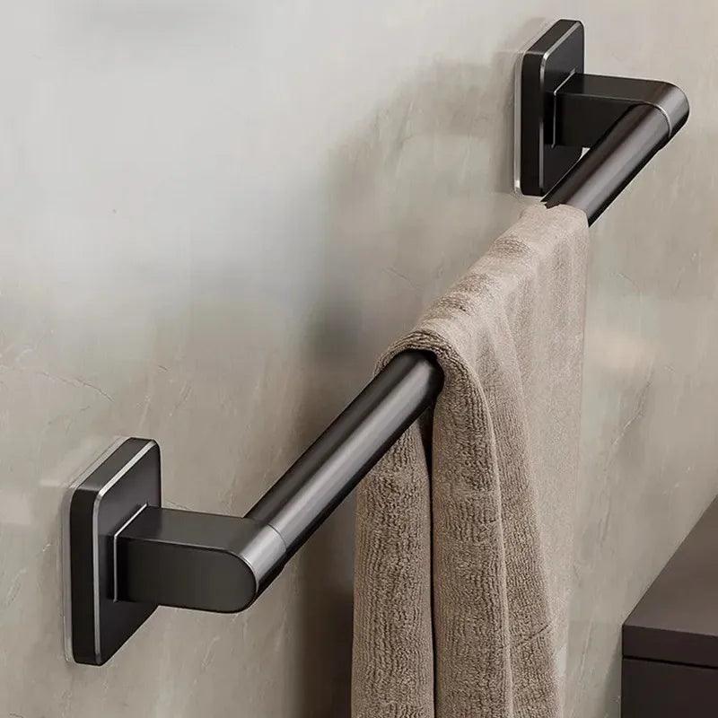 Toalheiro com Adesivo de Colagem Carpetino - Carpetino