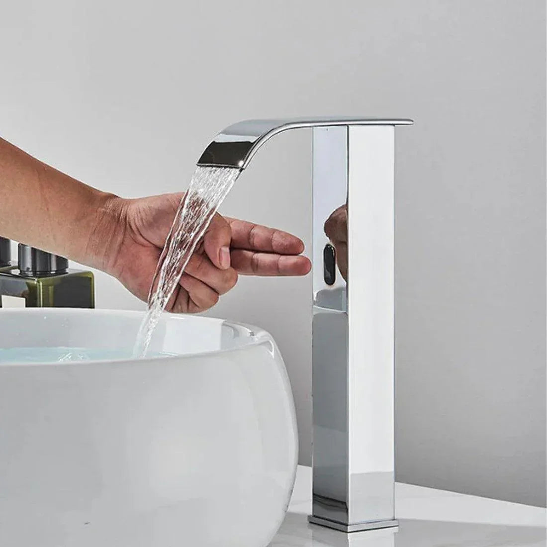 Torneira Gourmet com Sensor Automático - Carpetino