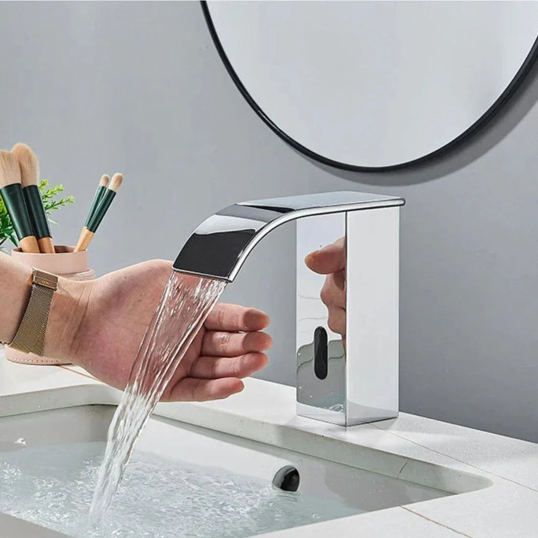 Torneira Gourmet com Sensor Automático - Carpetino