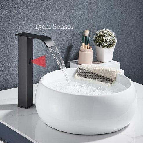 Torneira Gourmet com Sensor Automático - Carpetino