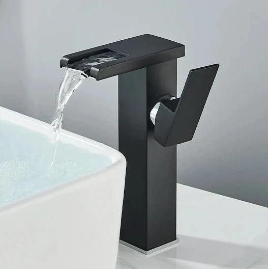 Torneira para Banheiro Minimalista - Carpetino