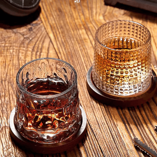 Copo de Cristal para Whisky com Base Rotativa – Bar em Casa Carpetino