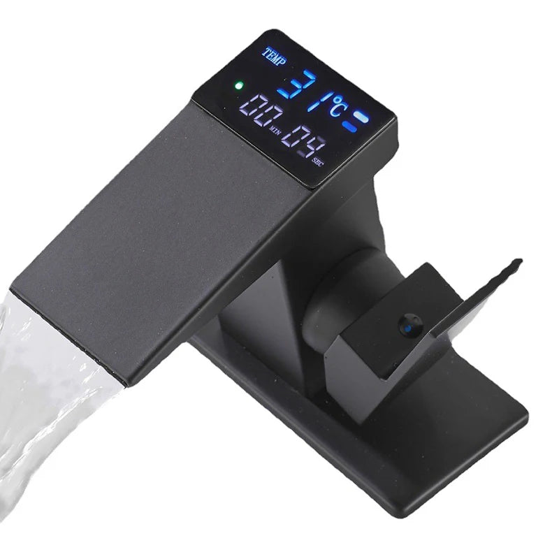 Torneira de Banheiro com Display Digital e Cascata Carpetino